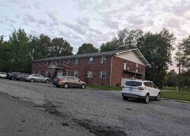 Property at 305 Molloy Ct, Paducah, KY, 42003, 2 beds, 1 bath, [object Object]