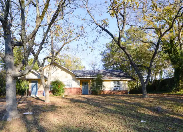 Property at 220 Herbert St Unit 220 A, Starkville, MS, 39759, 2 beds, 1 bath, [object Object]