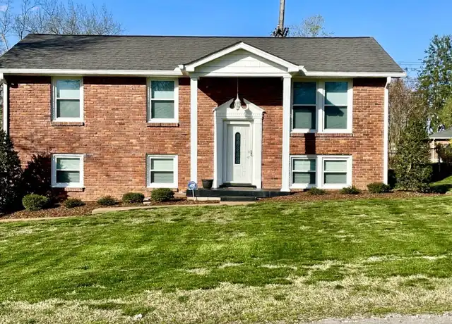 Property at 540 Starliner Dr, Nashville, TN, 37209, 4 beds, 2 baths, [object Object]