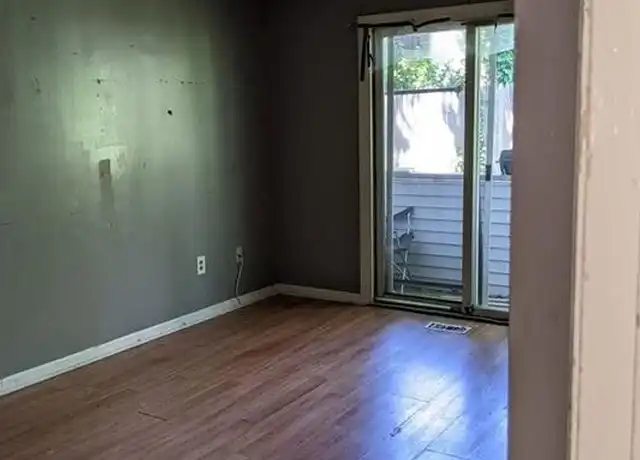 Property at 115 Huntington Tpke #115, Bridgeport, CT, 06610, 2 beds, 1.5 baths, [object Object]