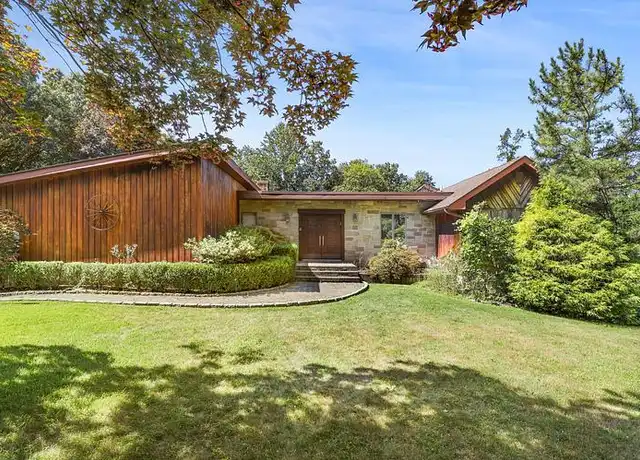 Property at 7 Alpine Dr, Armonk, NY, 10504, 3 beds, 3.5 baths, [object Object]