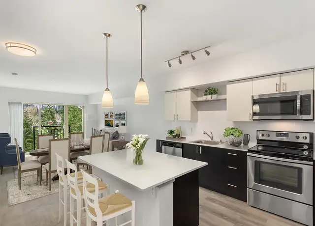 Photo of 12833 Newcastle Way, Newcastle, WA 98056