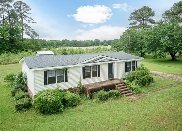 Property at 112 Brodie Privette Rd, Zebulon, NC, 27597, 3 beds, 2 baths, [object Object]