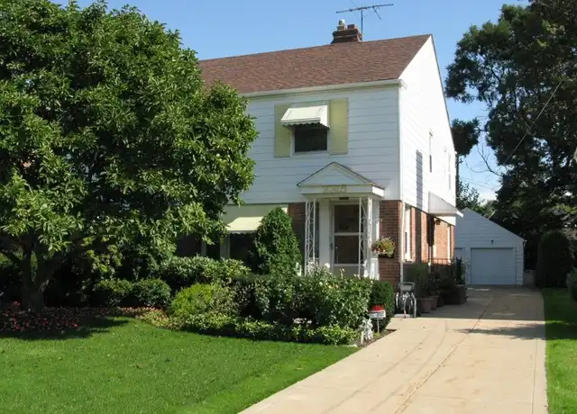 Property at 2315 Warrensville Center Rd, University Heights, OH, 44118, 2 beds, 1 bath, [object Object]