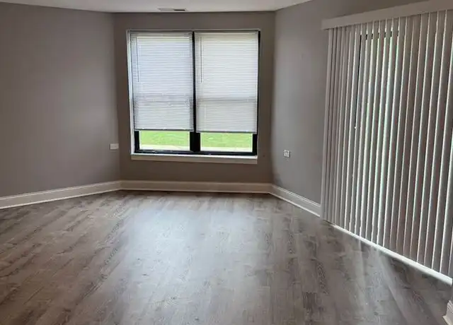 Property at 3131 W Madison St Unit 104, Chicago, IL, 60612, 3 beds, 1.5 baths, [object Object]