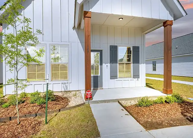 Property at Cottages at Creekview - 349 Roger Rd, Lafayette, LA, 70507, 2-3 beds, 2 baths, [object Object]