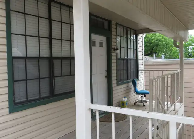 Property at 2300 Leon St, Austin, TX, 78705, 2 beds, 2 baths, [object Object]
