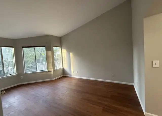 Property at 51 Crestmont Rd, Bedminster, NJ, 07921, 2 beds, 1.5 baths, [object Object]