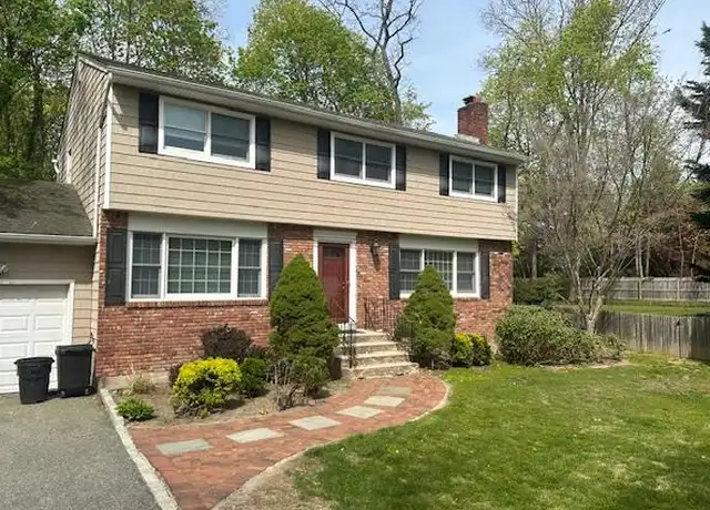 Property at 61 View Acre Dr, Huntington, NY, 11743, 4 beds, 2.5 baths, [object Object]