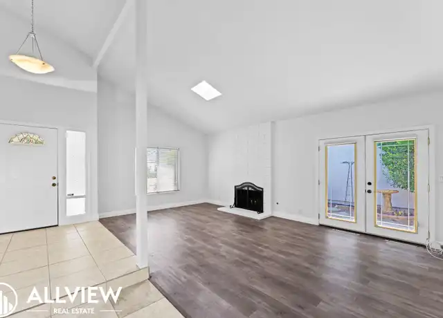 Property at 11 Blackswan, Irvine, CA, 92604, 4 beds, 2 baths, [object Object]