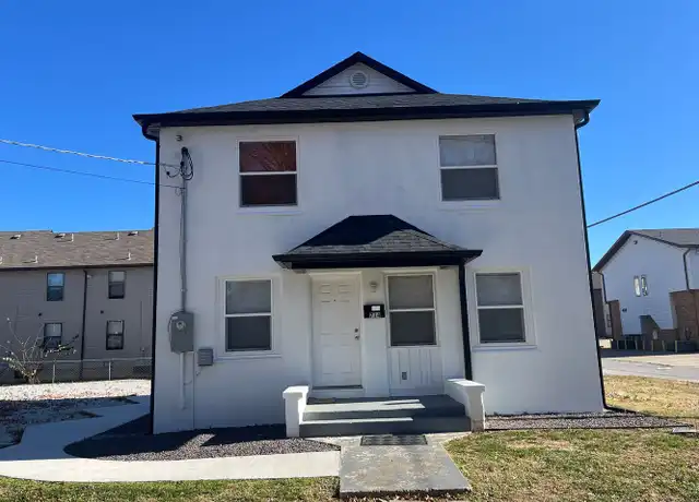 Property at 714 S Thomas Ave, Springfield, MO, 65806, 4 beds, 2.5 baths, [object Object]