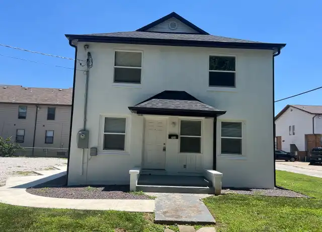 Property at 714 S Thomas Ave, Springfield, MO, 65806, 4 beds, 2.5 baths, [object Object]