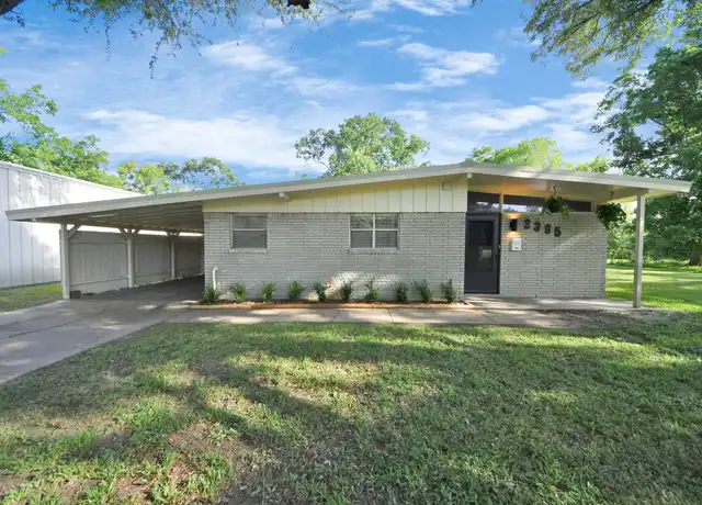 Property at 2385 W Coombs St, Alvin, TX, 77511, 3 beds, 1.5 baths, [object Object]