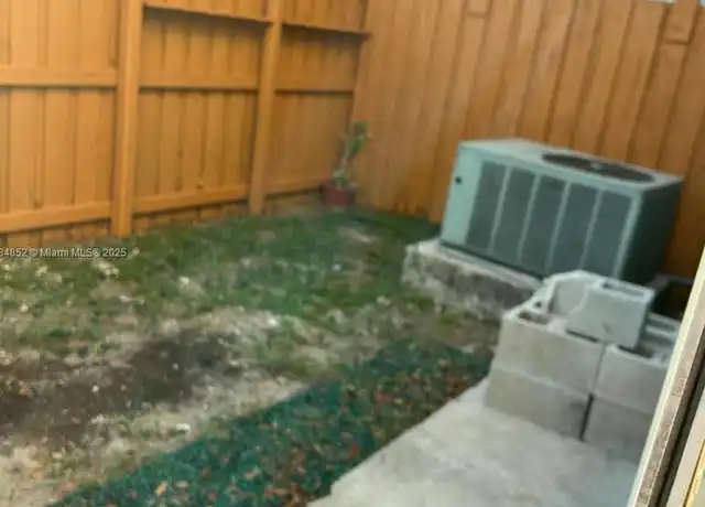 Property at 2460 SE 15th Pl, Homestead, FL, 33035, 3 beds, 2 baths, [object Object]