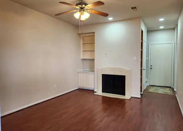 Property at 1103 Dulles Ave #1204, Stafford, TX, 77477, 1 bed, 1 bath, [object Object]