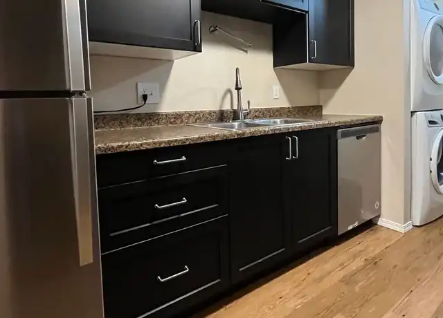 Property at 4500 W Nob Hill Blvd Unit A-2, Yakima, WA, 98908, 3 beds, 1 bath, [object Object]