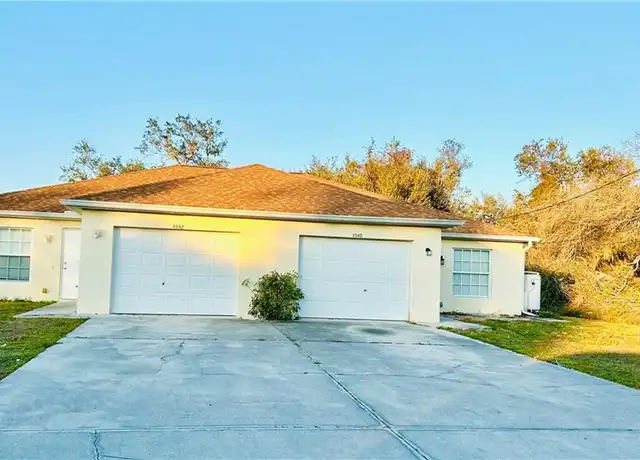 Property at 4542 28th St SW, Lehigh Acres, FL, 33973, 3 beds, 2 baths, [object Object]