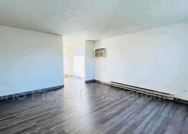 Property at 409 Benham St Unit J, Richland, WA, 99352, 2 beds, 1 bath, [object Object]