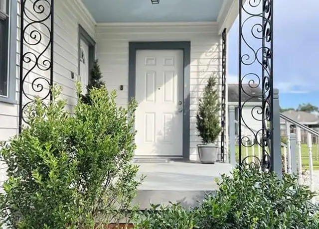 Property at 9610 Jefferson Hwy, New Orleans, LA, 70123, 2 beds, 1 bath, [object Object]