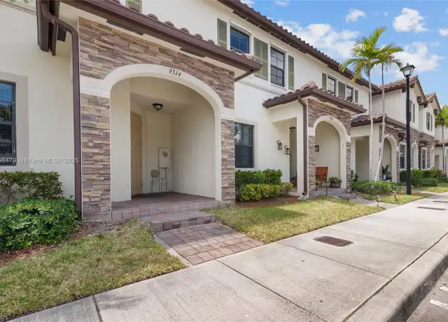 Property at 9314 W 33rd Ln #9314, Hialeah, FL, 33018, 3 beds, 2.5 baths, [object Object]