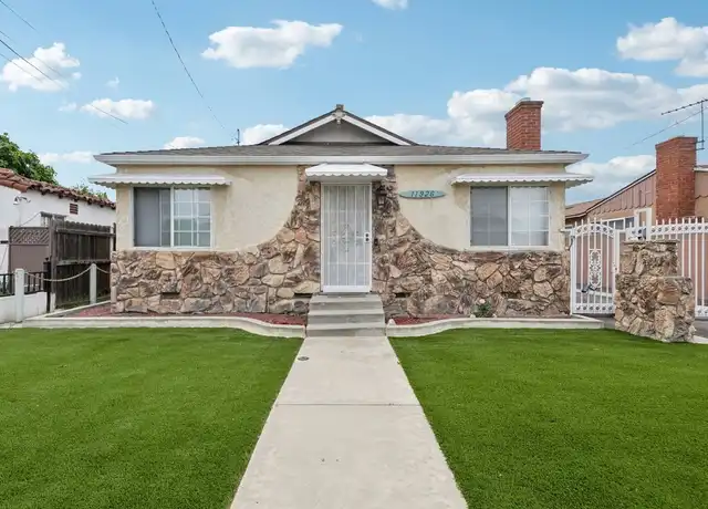 Property at 11926 Olive St Unit 2, Norwalk, CA, 90650, 2 beds, 2 baths, [object Object]