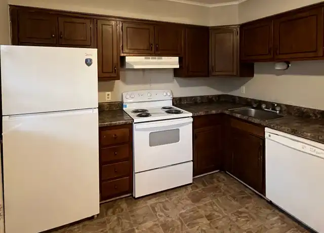 Property at 1200 Craigmont Dr Unit 02, Lynchburg, VA, 24501, 3 beds, 1.5 baths, [object Object]