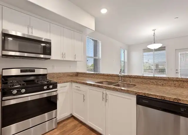 Property at 184 N Prospect St Unit 305, Orange, CA, 92869, 2 beds, 1 bath, [object Object]