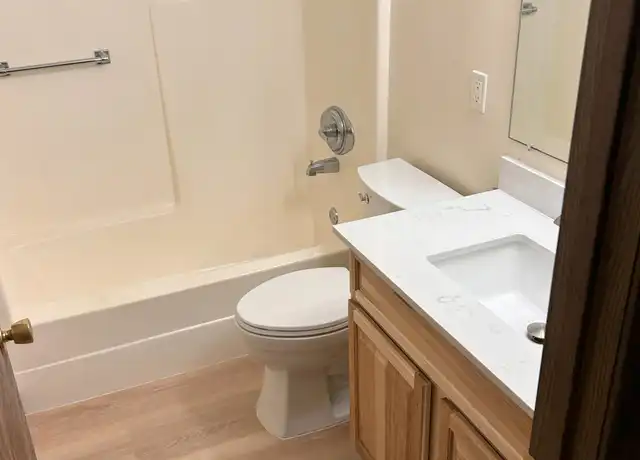 Property at 2510 Irvine Ave NW Unit 19, Bemidji, MN, 56601, 1 bed, 1 bath, [object Object]