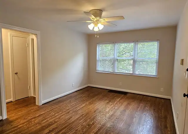 Property at 2200 Speed Ave, Louisville, KY, 40205, 1 bed, 1 bath, [object Object]