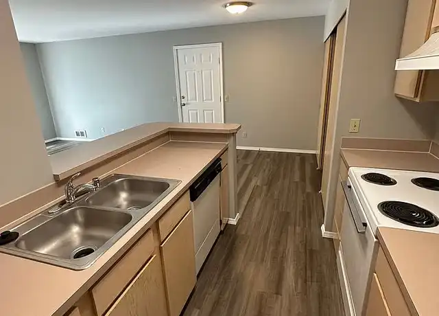 Property at 1302 Birchwood Ave, Bellingham, WA, 98225, 1 bed, 1 bath, [object Object]