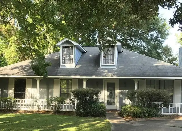 Property at 261 Cindy Lou Pl, Mandeville, LA, 70448, 3 beds, 2 baths, [object Object]