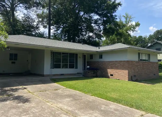 Property at 419 S 21st Ave, Hattiesburg, MS, 39401, 3 beds, 2 baths, [object Object]