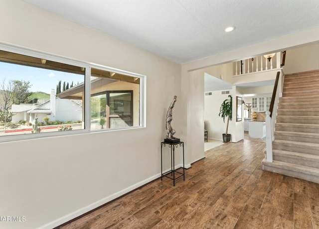 Photo of 26969 Helmond Dr, Agoura Hills, CA 91301