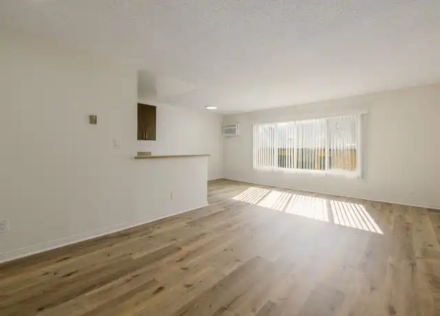 Property at 1847 Winona Blvd Unit 108, Los Angeles, CA, 90027, 1 bed, 1 bath, [object Object]
