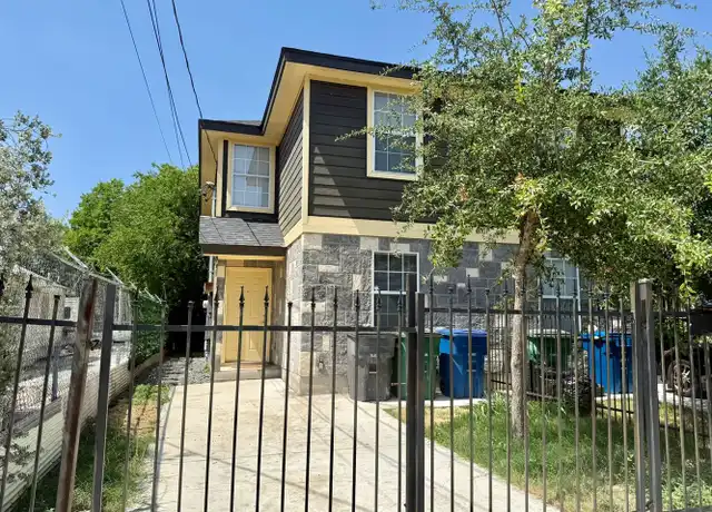 Property at 3107 W Travis St Unit 2, San Antonio, TX, 78207, 3 beds, 2 baths, [object Object]