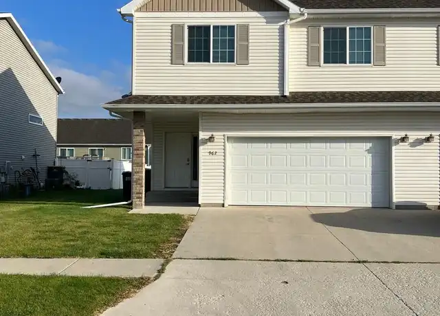 Property at 962 31st Ave W, West Fargo, ND, 58078, 3 beds, 3 baths, [object Object]