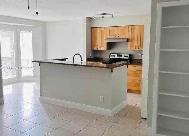 Property at 777 Riverside Dr #1526, Coral Springs, FL, 33071, 1 bed, 1 bath, [object Object]