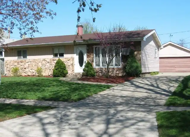 Property at 9007 Ohio Pl, Highland, IN, 46322, 3 beds, 1 bath, [object Object]