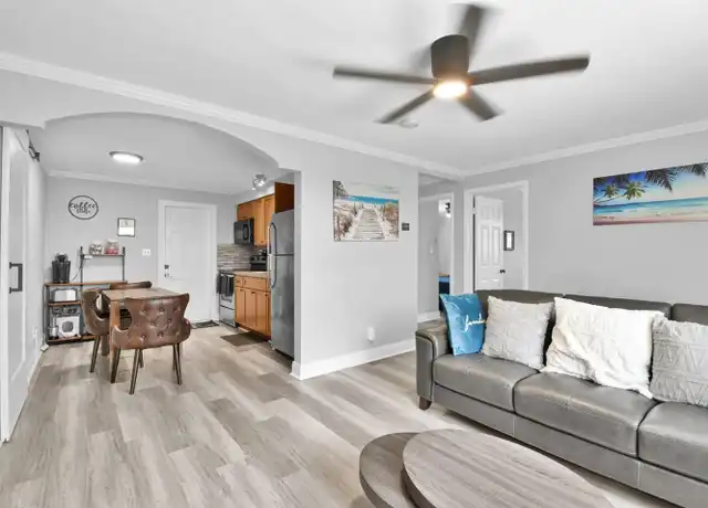 Property at 1808 SW 20th St Unit 1, Fort Lauderdale, FL, 33315, 2 beds, 1 bath, [object Object]