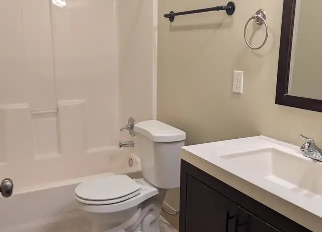 Property at 772 S 1470 W, Logan, UT, 84321, 5 beds, 3 baths, [object Object]