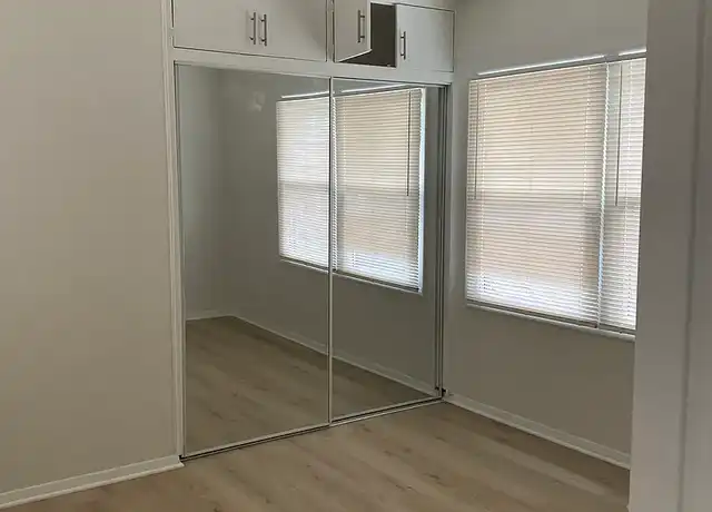 Property at 1346 E Florida St Unit 4, Long Beach, CA, 90802, 1 bed, 1 bath, [object Object]
