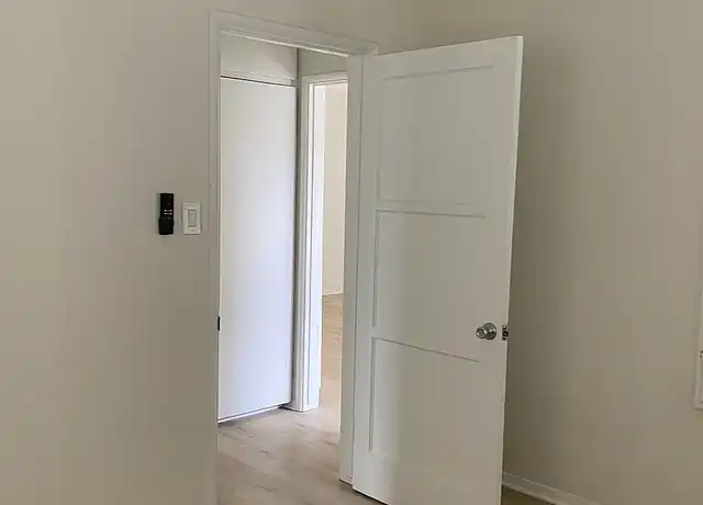 Property at 1346 E Florida St Unit 4, Long Beach, CA, 90802, 1 bed, 1 bath, [object Object]