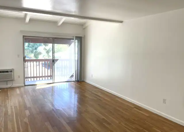 Property at 1010 W MacArthur Blvd #104, Santa Ana, CA, 92707, 1 bed, 1 bath, [object Object]