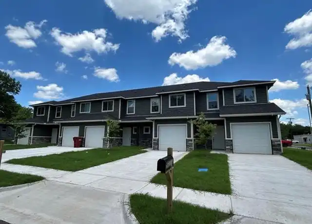 Property at 202 Henderson St, Bonham, TX, 75418, 3 beds, 2.5 baths, [object Object]