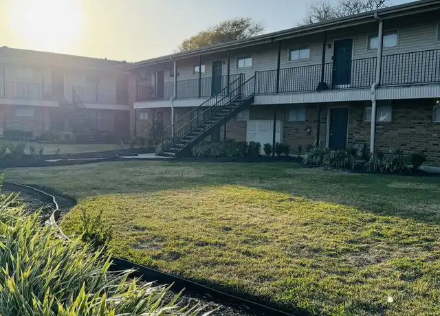 Property at 1924 Avenue H, Nederland, TX, 77627, 2 beds, 1 bath, [object Object]