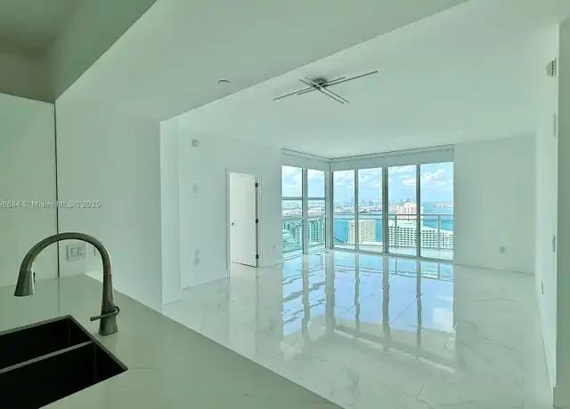 Property at 950 Brickell Bay Dr #3410, Miami, FL, 33131, 2 beds, 2.5 baths, [object Object]