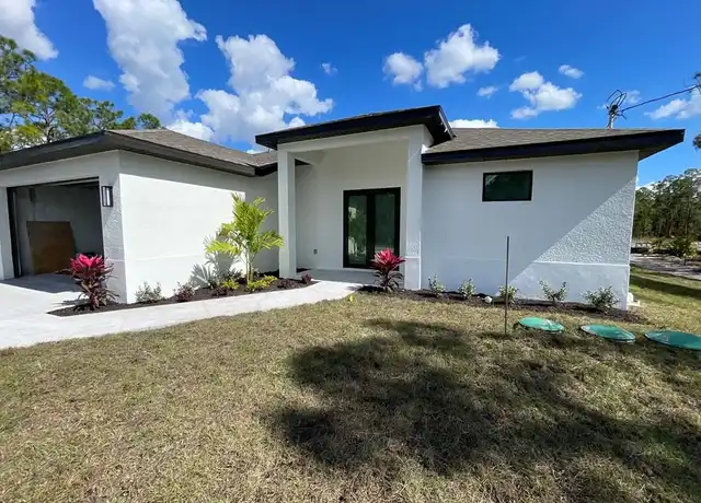 Property at 829 Gillian Ave, Lehigh Acres, FL, 33974, 3 beds, 2 baths, [object Object]