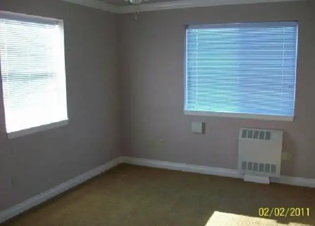 Property at 3608 NE 44th St Unit 10, Seattle, WA, 98105, 1 bed, 1 bath, [object Object]