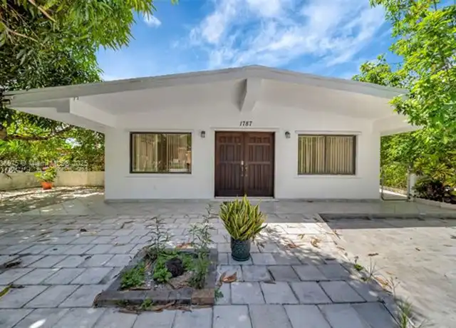 Property at 1787 NE 177th St, North Miami Beach, FL, 33162, 3 beds, 3 baths, [object Object]