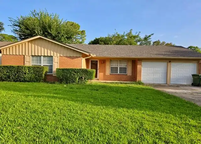 Property at 1408 Kiowa Dr, Arlington, TX, 76012, 3 beds, 2 baths, [object Object]